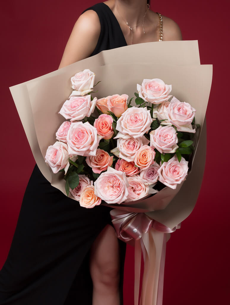Grace Kelly Single Bouquet