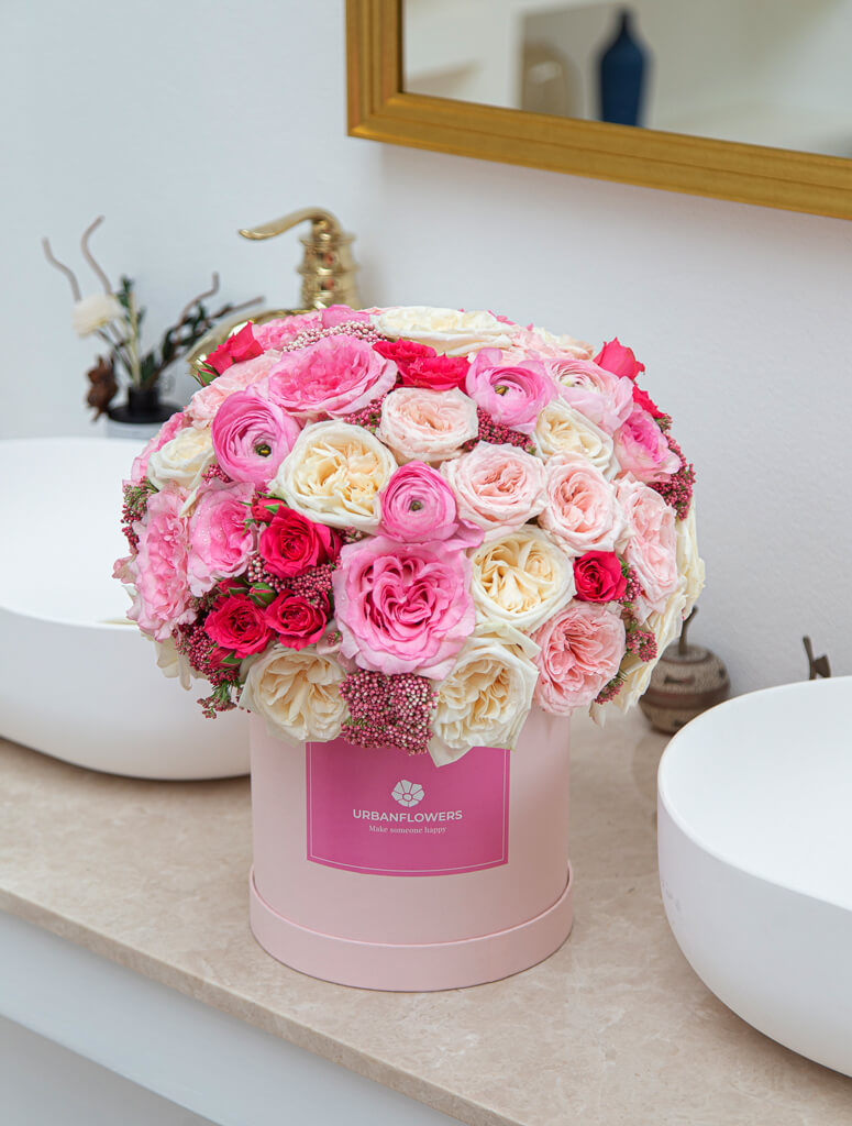 Pink Rose and white Flower Box