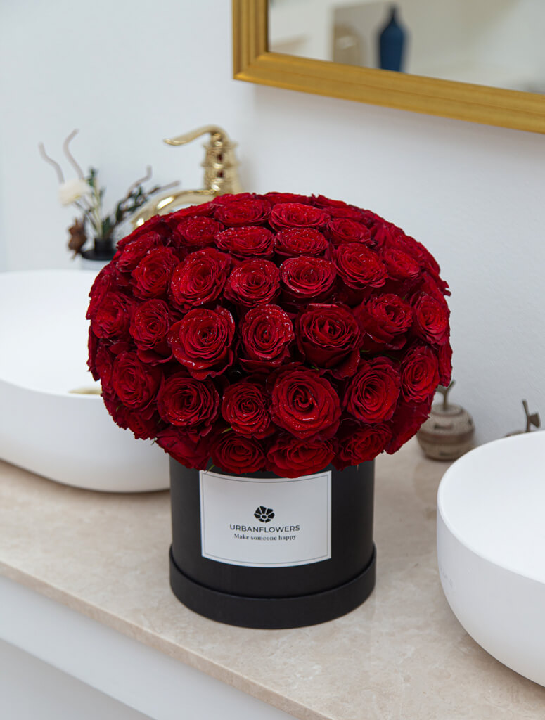 Red Rose Delivery in Bangkok