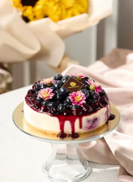 Congratulation gift: Blueberry Cheesecake