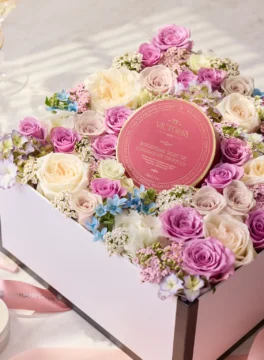 Fresh flowers in a square box, birthday flower box
