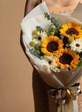 Congratulatory bouquet of sunflowers