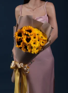 Gerbera, yellow congratulatory flower