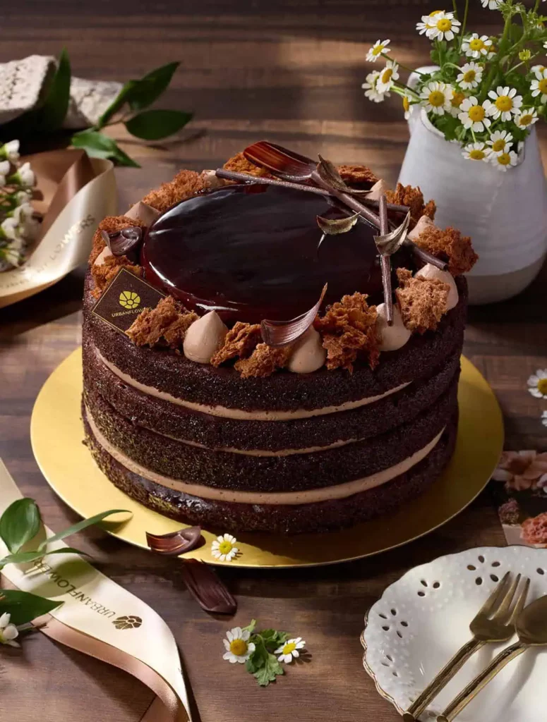 เค้กช็อกโกแลตเดวิลส์ 3 ปอนด์ดาร์กช็อกโกแลตเคลือบกานาช